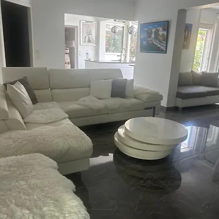 New Vila